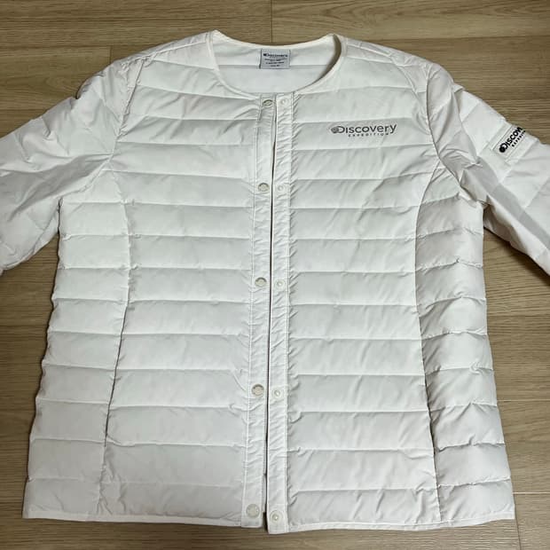 디스커버리 경량패딩