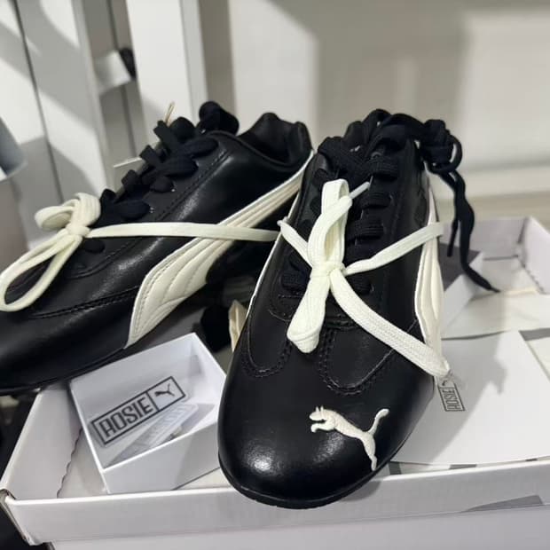 푸마 x 로제 스피드캣 PRM 블랙 웜 화이트 235MM