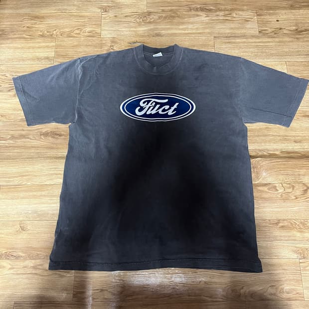 fuct 오발 티셔츠 xl
