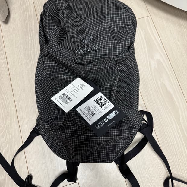 아크테릭스 컨실 15L 백팩 블랙