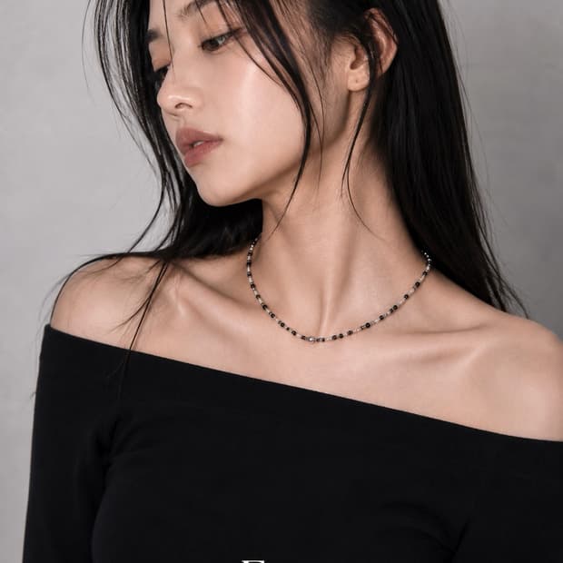 [문의폭주]Ellavo Mono Crystal Beads Necklace