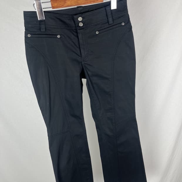 Untitled (Made in japan) 부츠컷 디테일 팬츠 