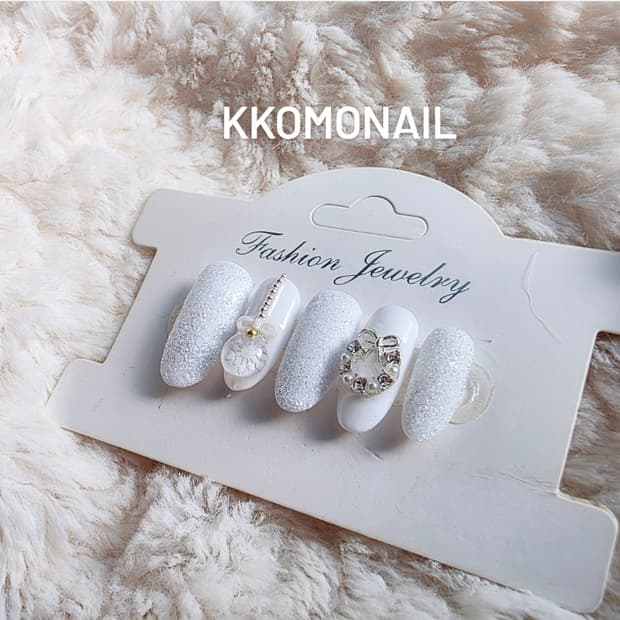 크리스마스 맞이 네일팁♡