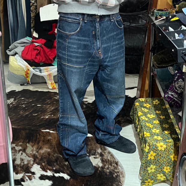 AKADEMIKS DENIM PANTS (31)