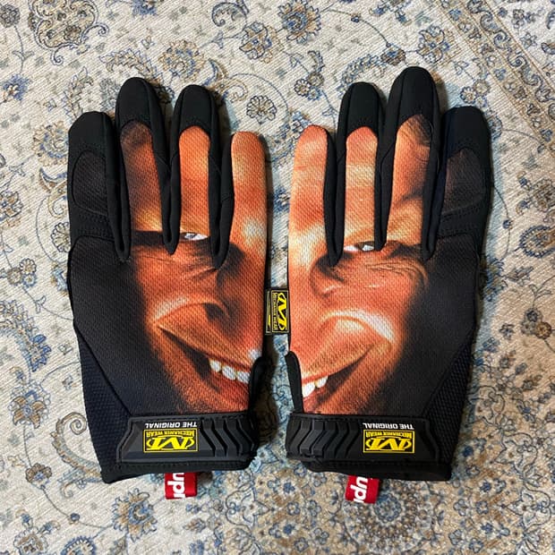 Supreme aphex twin gloves 아펙스트윈 장갑