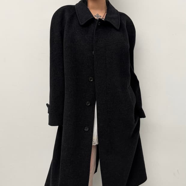 블랙 오버핏 롱 코트