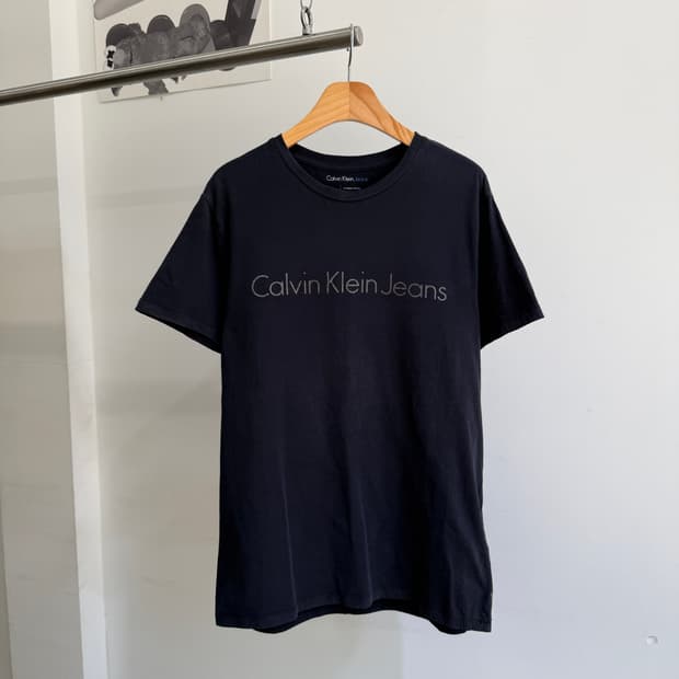 CALVIN KLEIN 반팔 티셔츠 