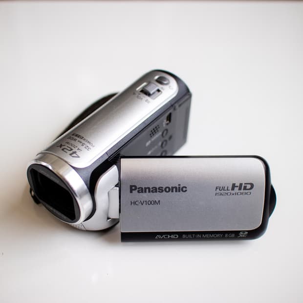 Panasonic HC-V100M / 빈티지 디지탈 캠코더