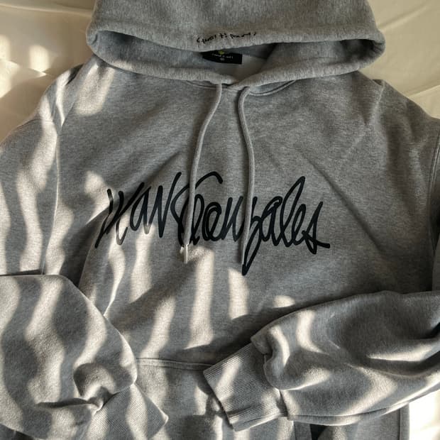 와릿이즌 후드티