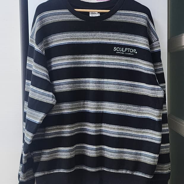 스컬프터 스트라이프 맨투맨 티셔츠 L