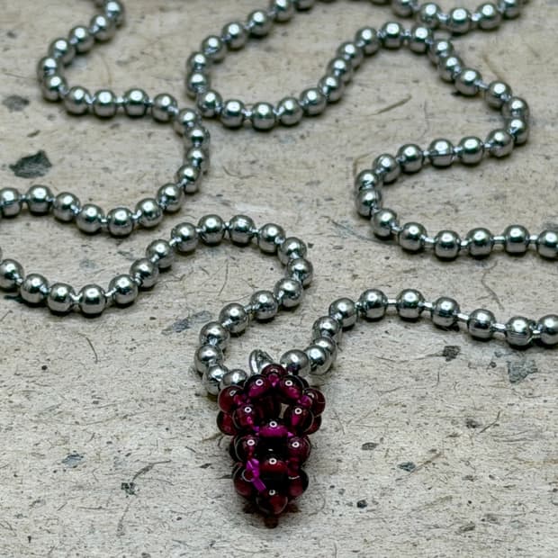 wine grapes necklace