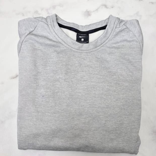 나이키 써마 크루 탑 티셔츠 100