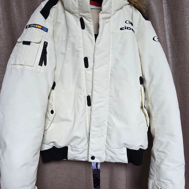 아이더스투키패딩 M