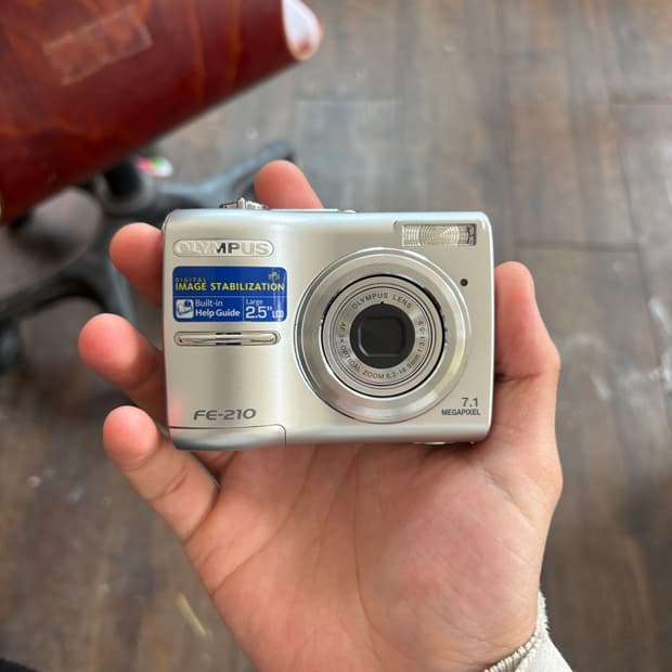 올림푸스 fe 210 디지털카메라