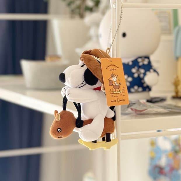 일본 피넛츠 26년 말의 해 스누피 snoopy 마스코트 키링