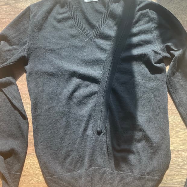 Dior homme 브이넥  니트