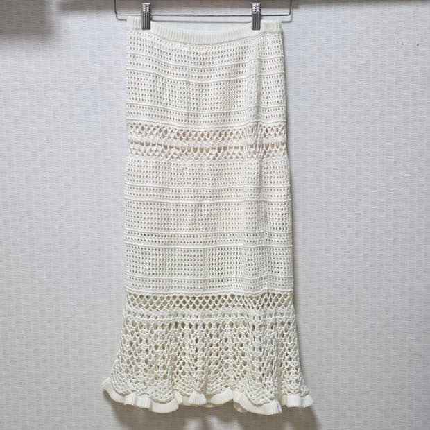 스나이델)히메갸루 아이보리 모리걸st 크로셰 펀칭 니트 코튼 롱스커트
