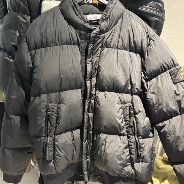 우원재 스톤 패딩