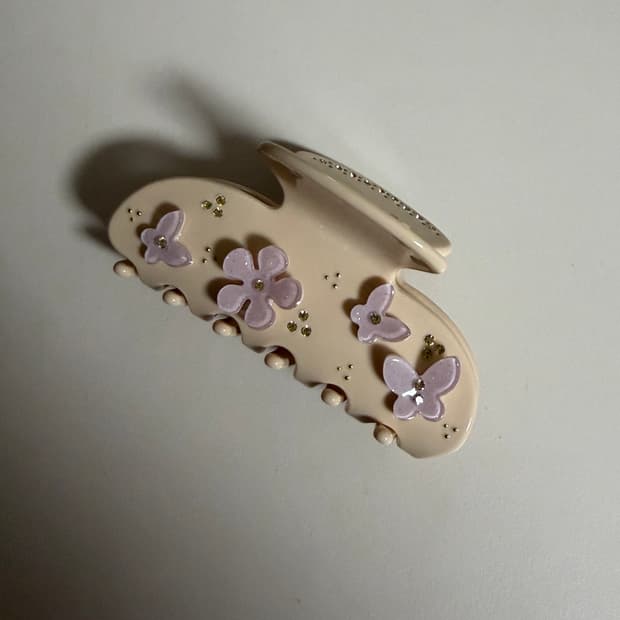 Emijay(에미제이) 엔젤푸드 헤어 클립 hair claw