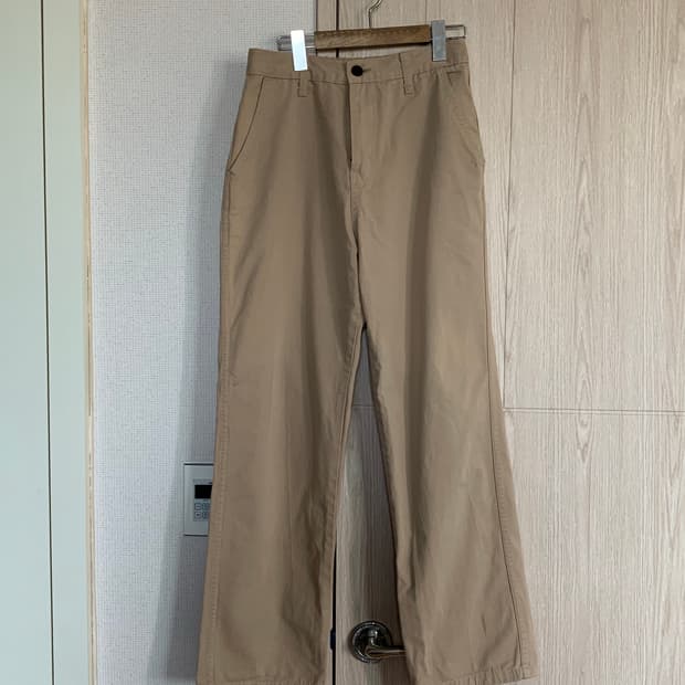 베이지 면 팬츠