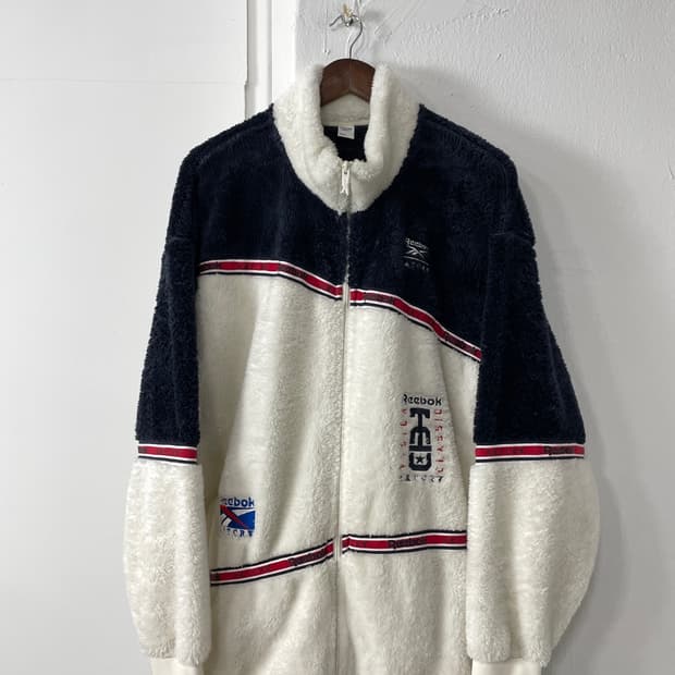 리복x로맨틱 크라운 RMC 플리스 자켓