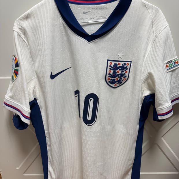 22-24 잉글랜드 어센틱 벨링엄 유니폼