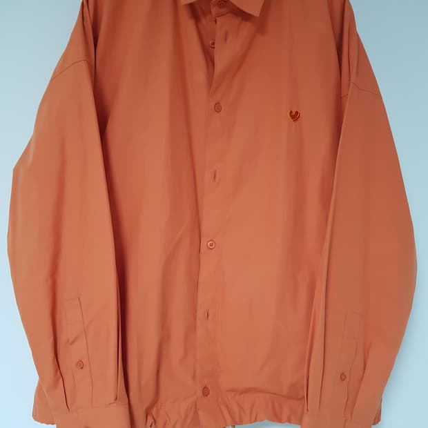 [M] TNGT 시그널 하트 밑단 스트링 셔츠 오렌지