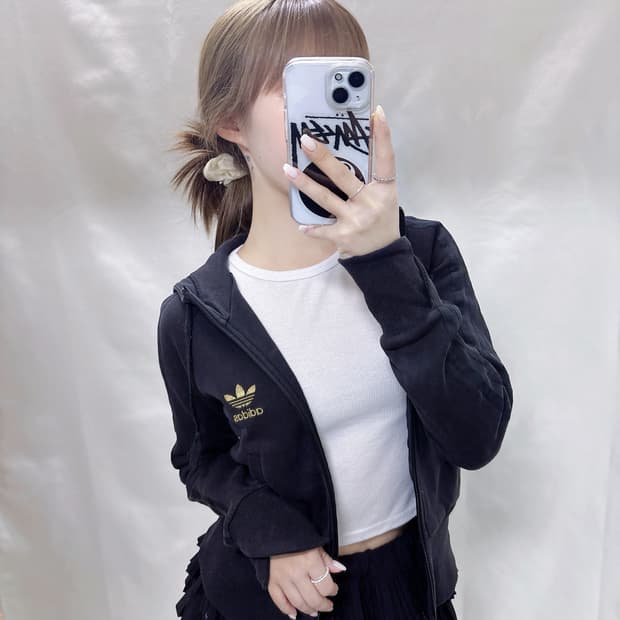 아디다스 블랙 빅로거 딱붙핏 후드집업 