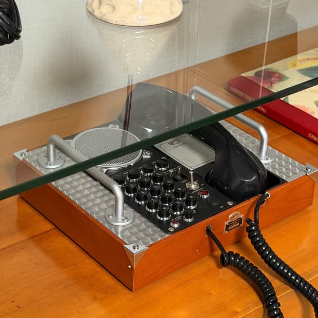 빈티니 항공기 디자인 전화기 오브제