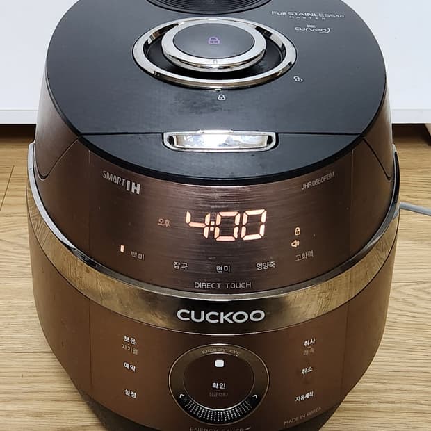 쿠쿠 6인용 IH 전기압력밥솥 JHR0660FBM (에코커브드내솥)