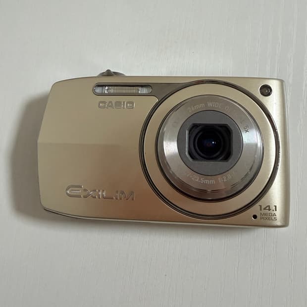 카시오 엑슬림 z2300 카메라