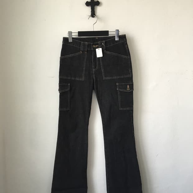 Stitch point denim pants