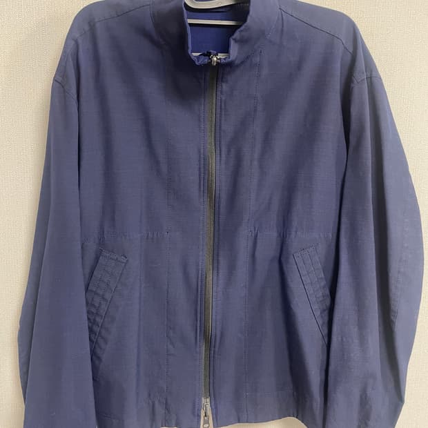 이세히미야케 네이비 블루종자켓