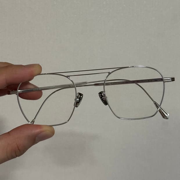 커틀러앤그로스 AUSN 0004 실버컬러 aurum컬렉션