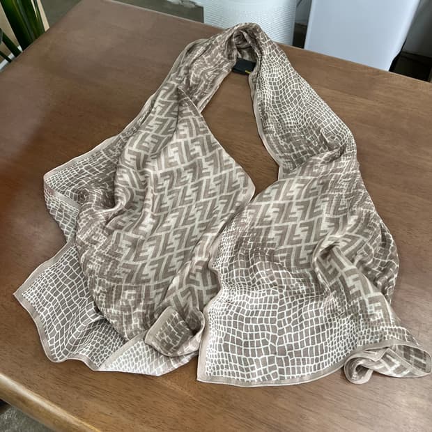 펜디 실크 스카프 OS