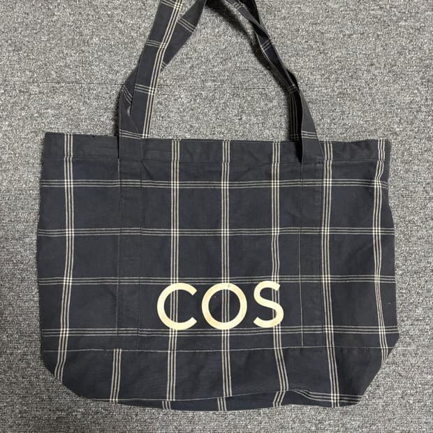 코스 COS 토트백