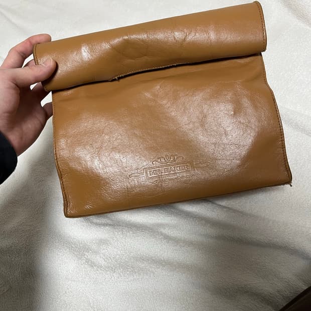 커스텀멜로우 베이커백