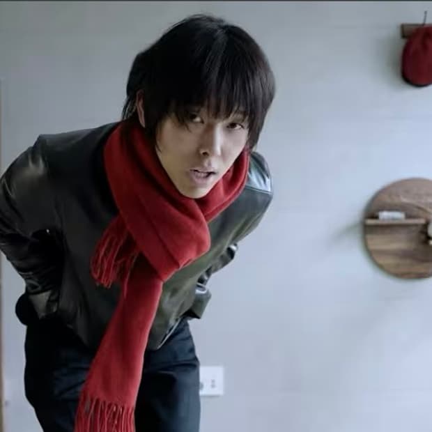 마리아노 버진 울 스카프