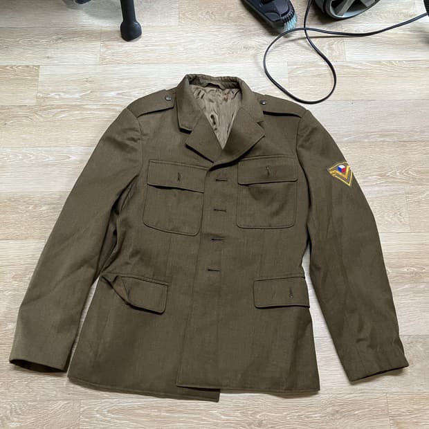 정복 자켓
