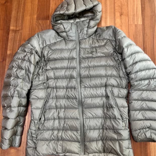 아크테릭스 세륨 LT 후디 남성용 M사이즈 (급쳐)