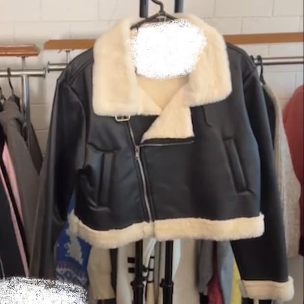 Vintage 기본 블랙 무스탕 