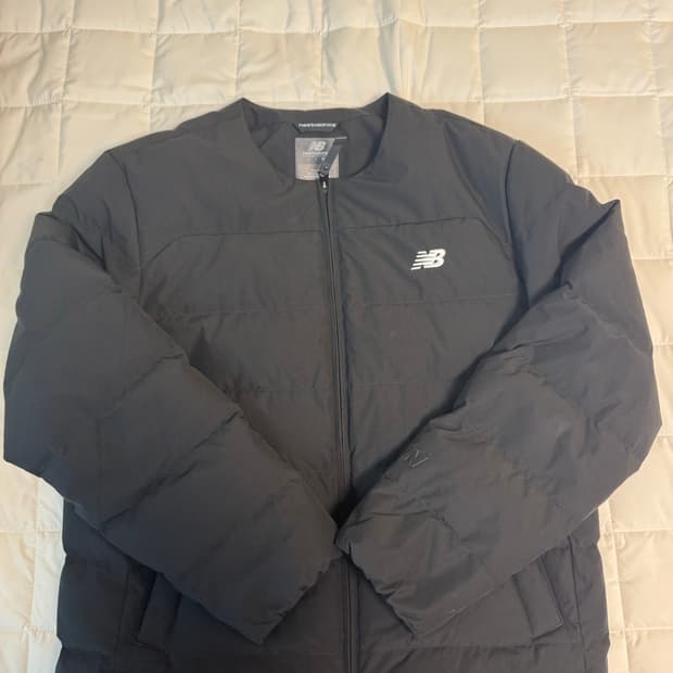뉴발란스 구스다운 경량패딩 L