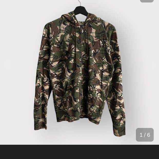 히스테릭 글래머 카모 집업 후디