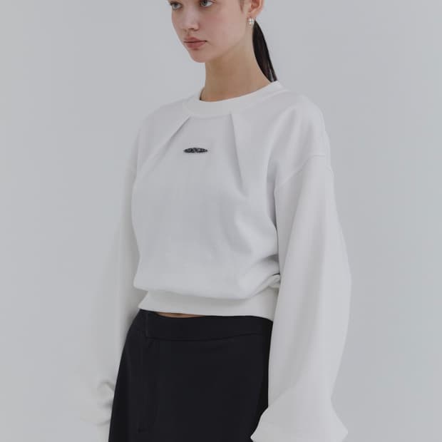 트리밍버드 볼륨 핀턱 스웻셔츠 맨투맨