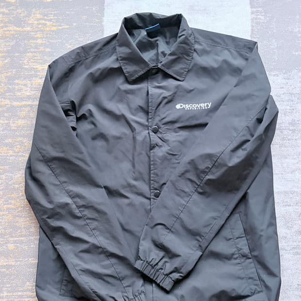 디스커버리 바람막이 100