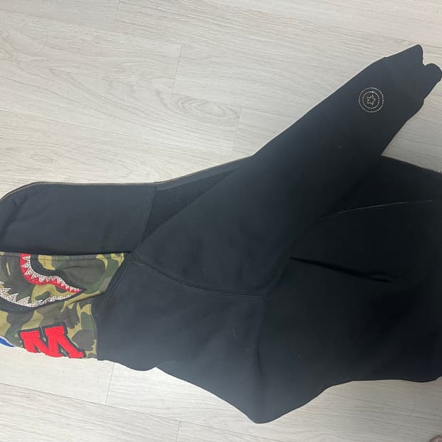 베이프(에이프) 후드집업