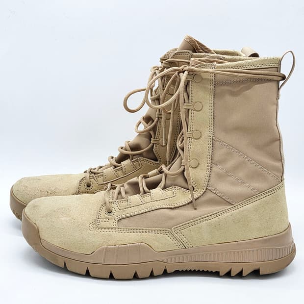 나이키 SFB Field 8" (285)