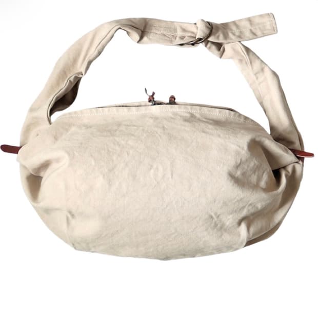 캐피탈 스너프킨백 키나리컬러