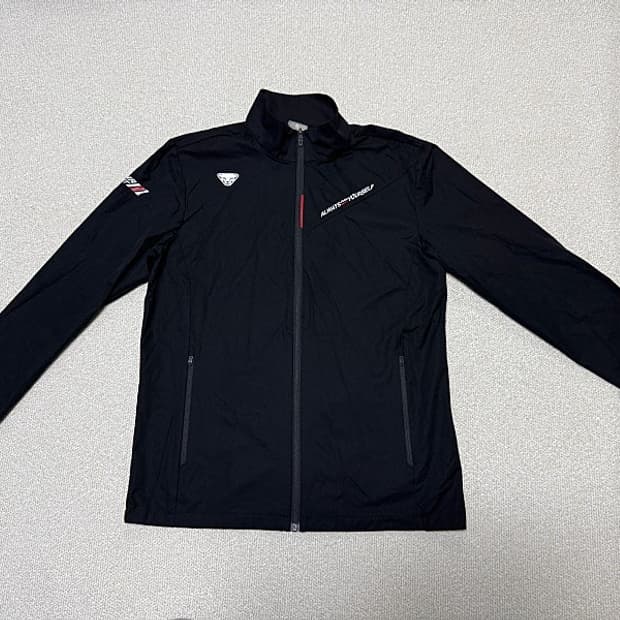 다이나핏 경량 자켓 남성용 105사이즈