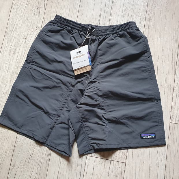 (새상품)파타고니아 배기스7인치 XS